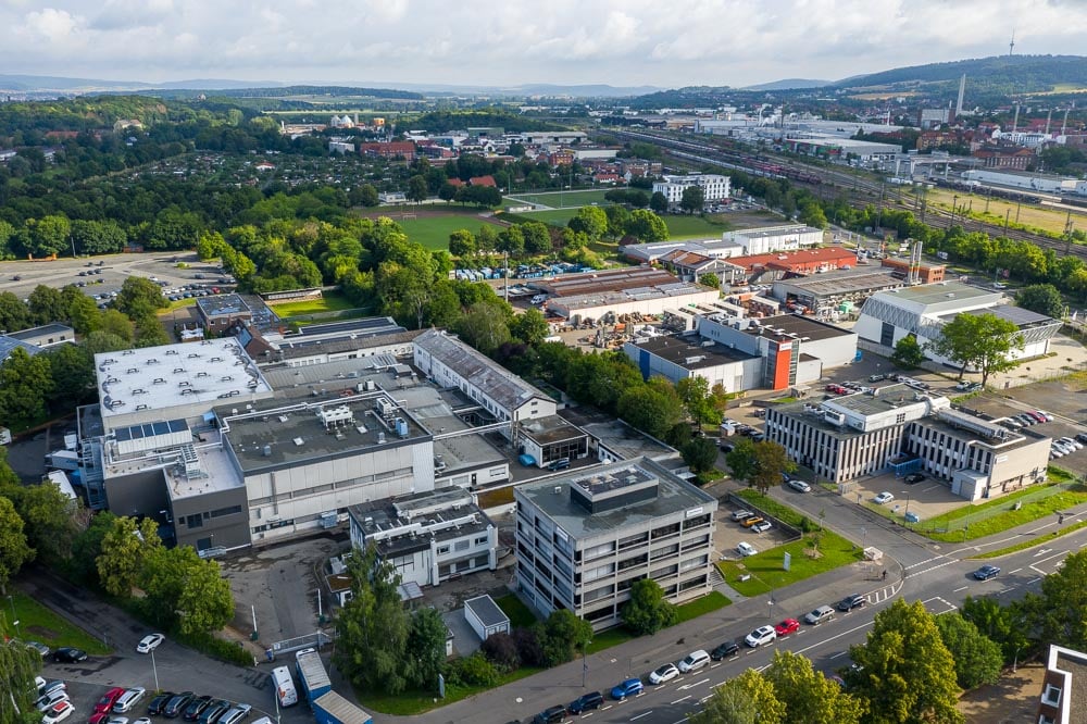 Allphamed PHARBIL - NextPharma - Referenzkunde von JUMAG Dampferzeuger - Firmengelände aus der Vogelperspektive